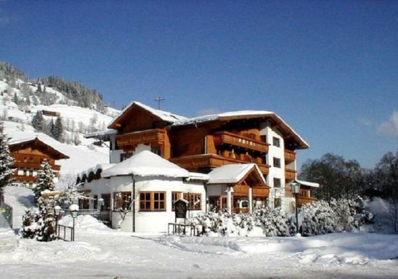 Alpenhotel Wildschoenau B&B Exteriör bild