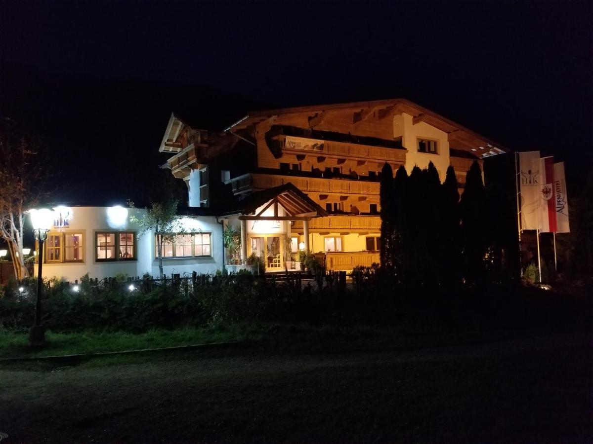 Alpenhotel Wildschoenau B&B Exteriör bild