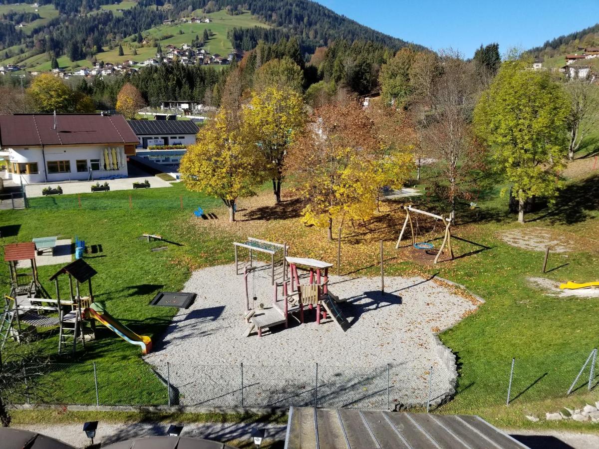 Alpenhotel Wildschoenau B&B Exteriör bild