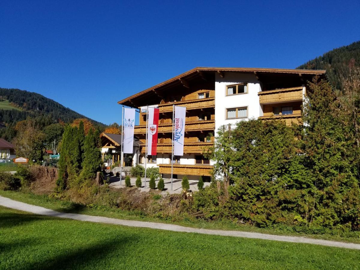 Alpenhotel Wildschoenau B&B Exteriör bild